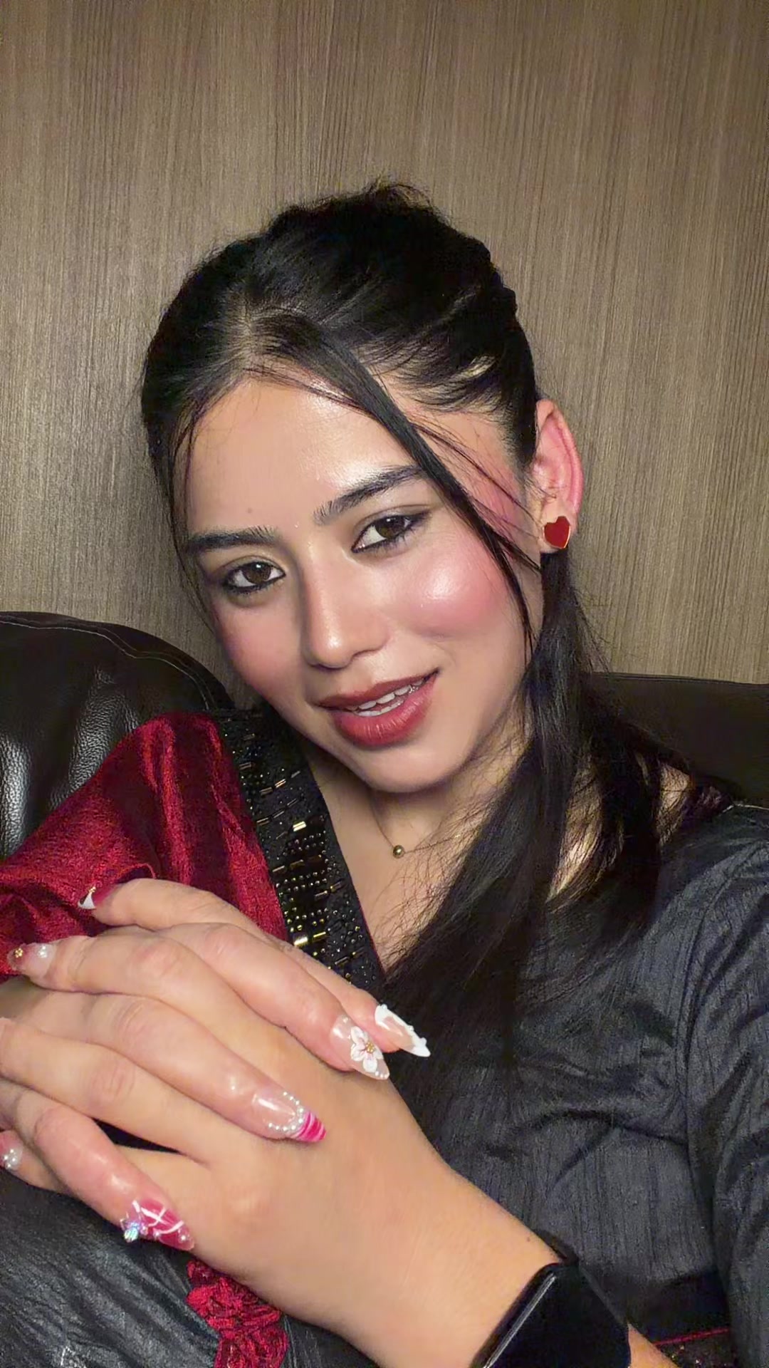 @Nisha Shahi ThaQuri 🎀