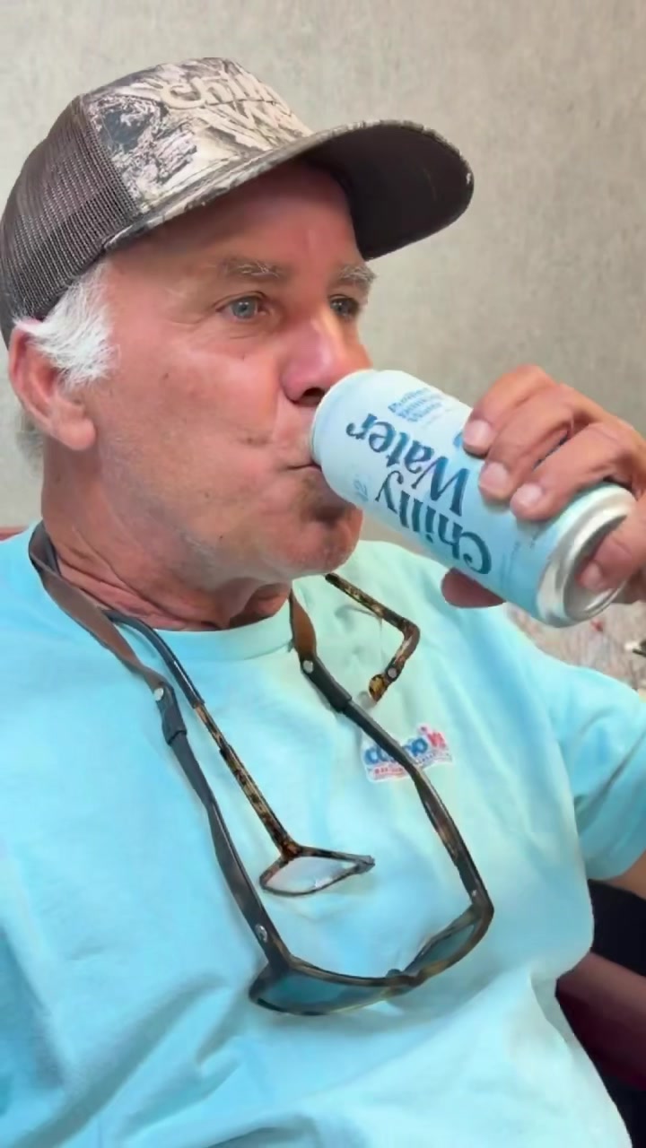 @Chilly Water &trade;️