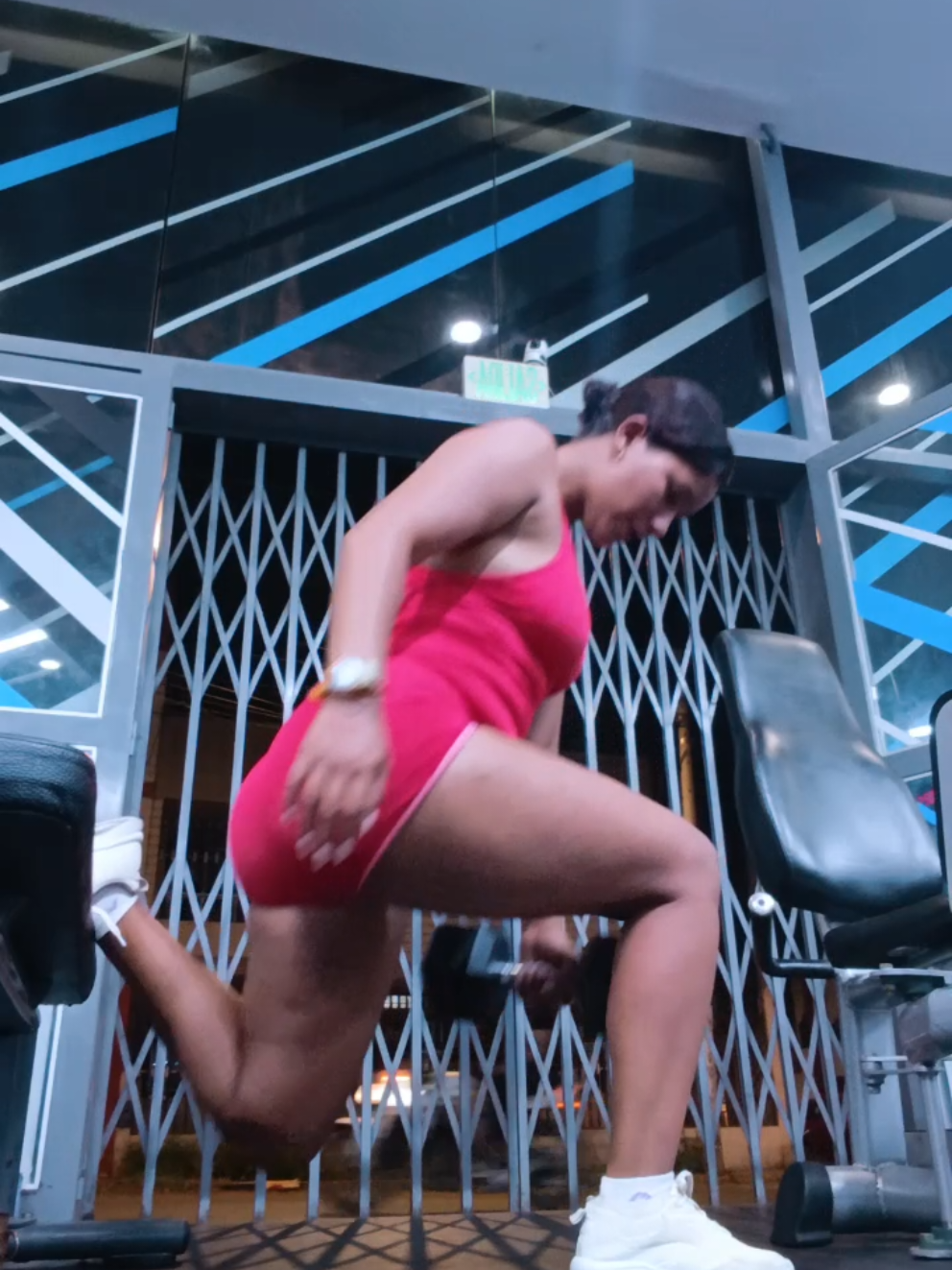 @Reina Lara