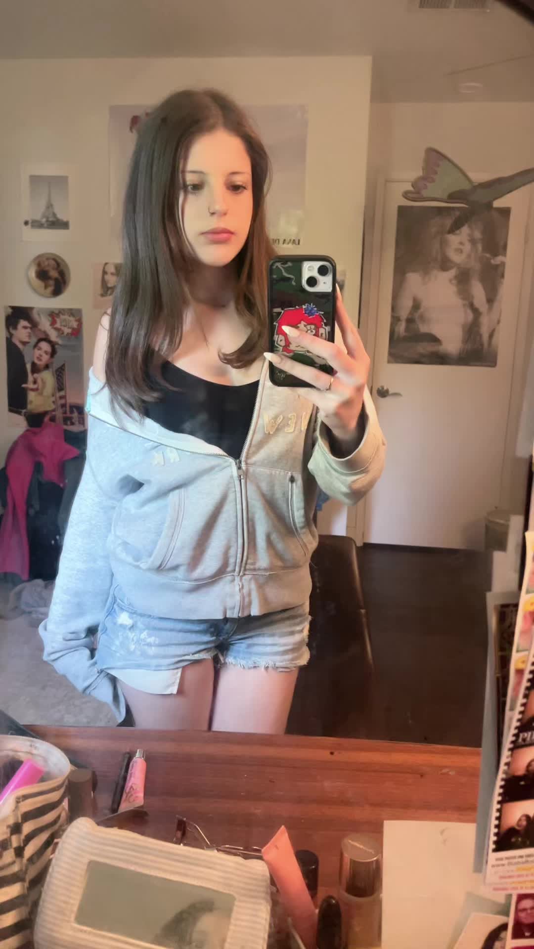 @hi