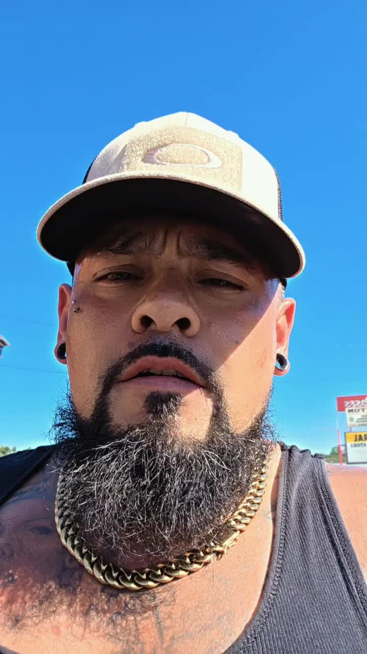 @LOUIEVSXXII