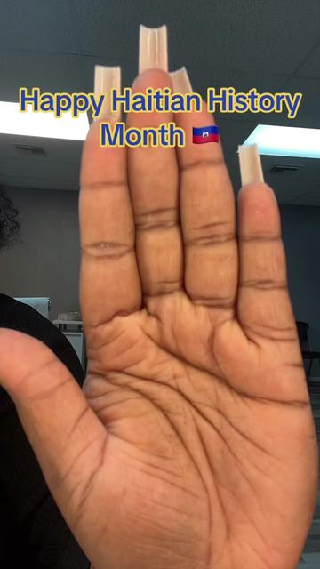 @Dollhouse nails of Tampa