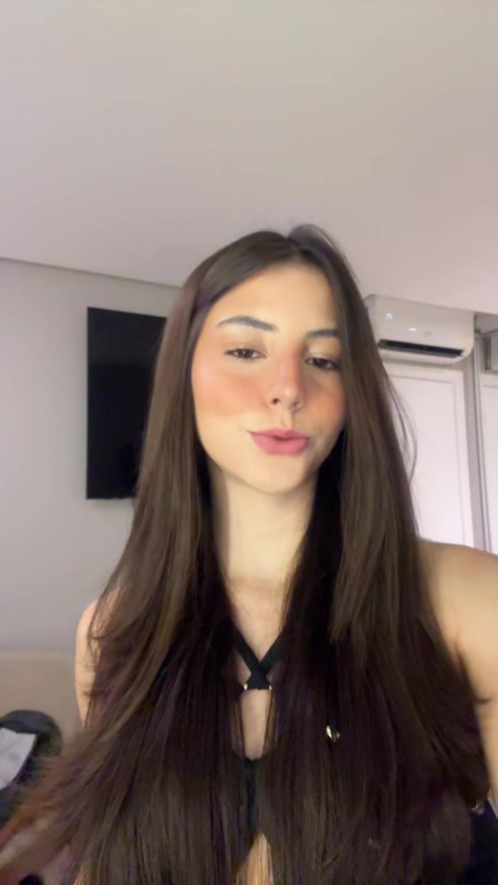 @Bellaros._