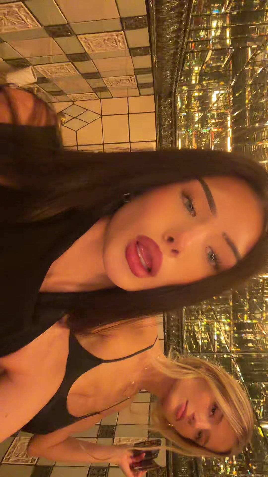 @kirstenlaynee
