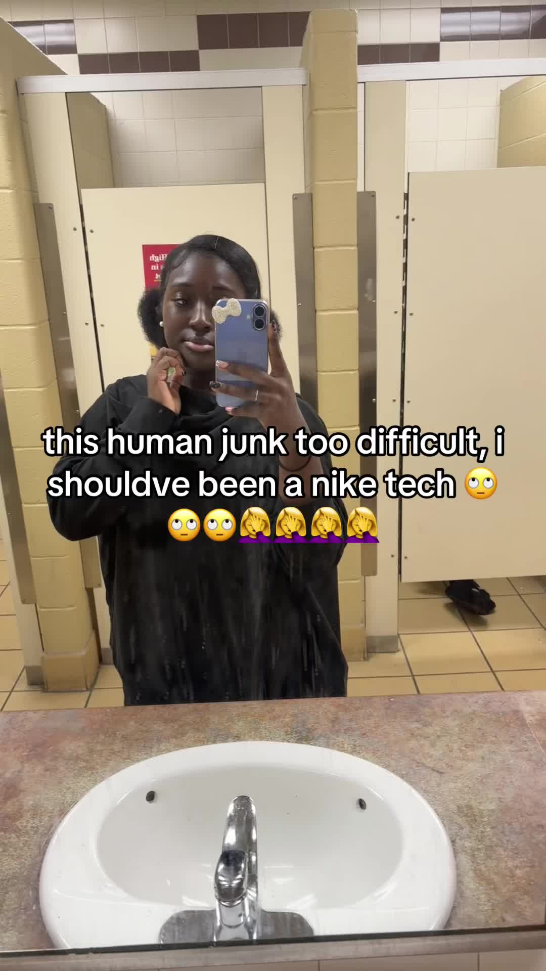 @️