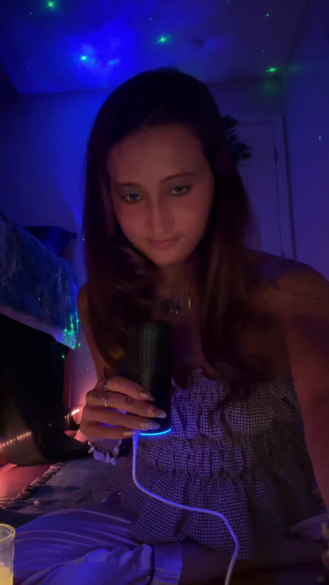@julessearena