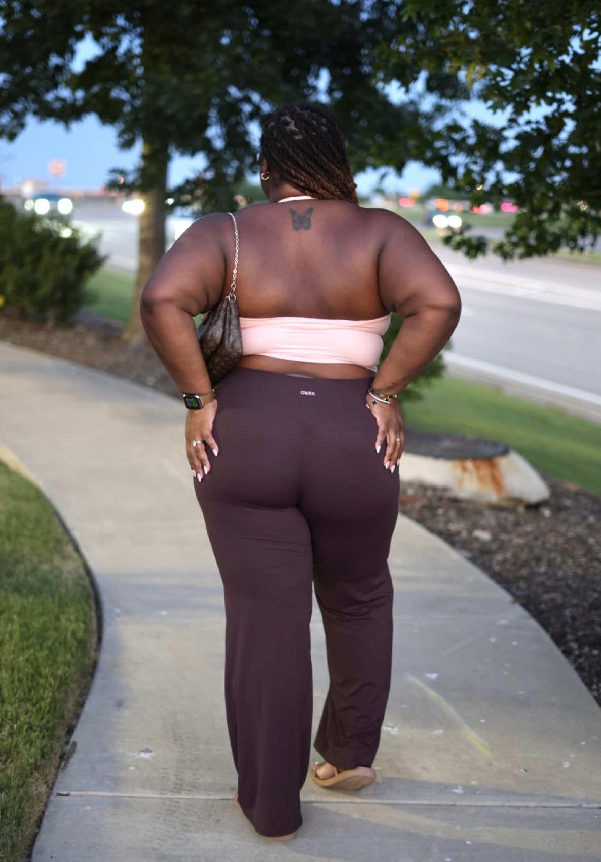@chels.sobodied