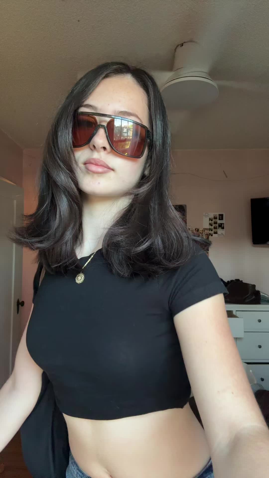 @Clara