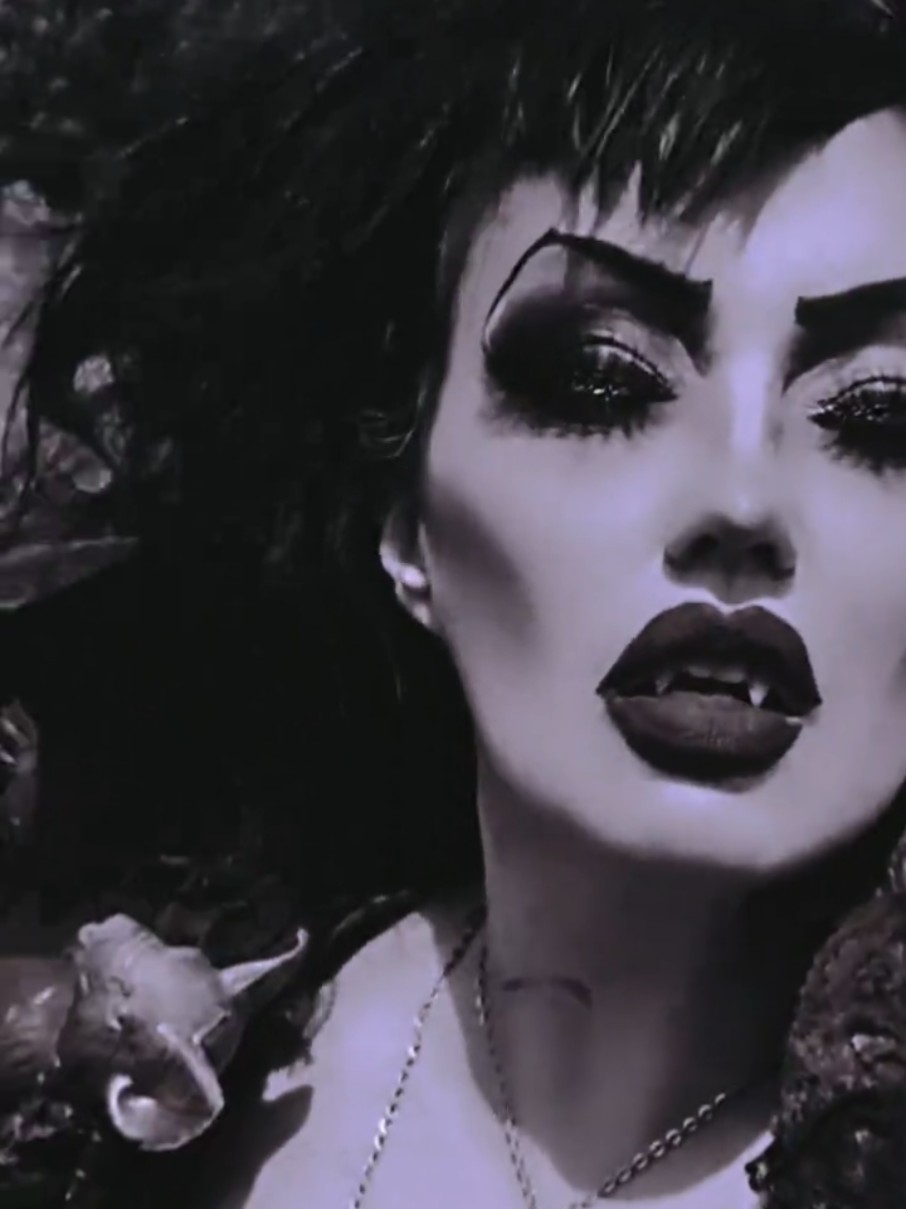 @LorettaVampzOfficial