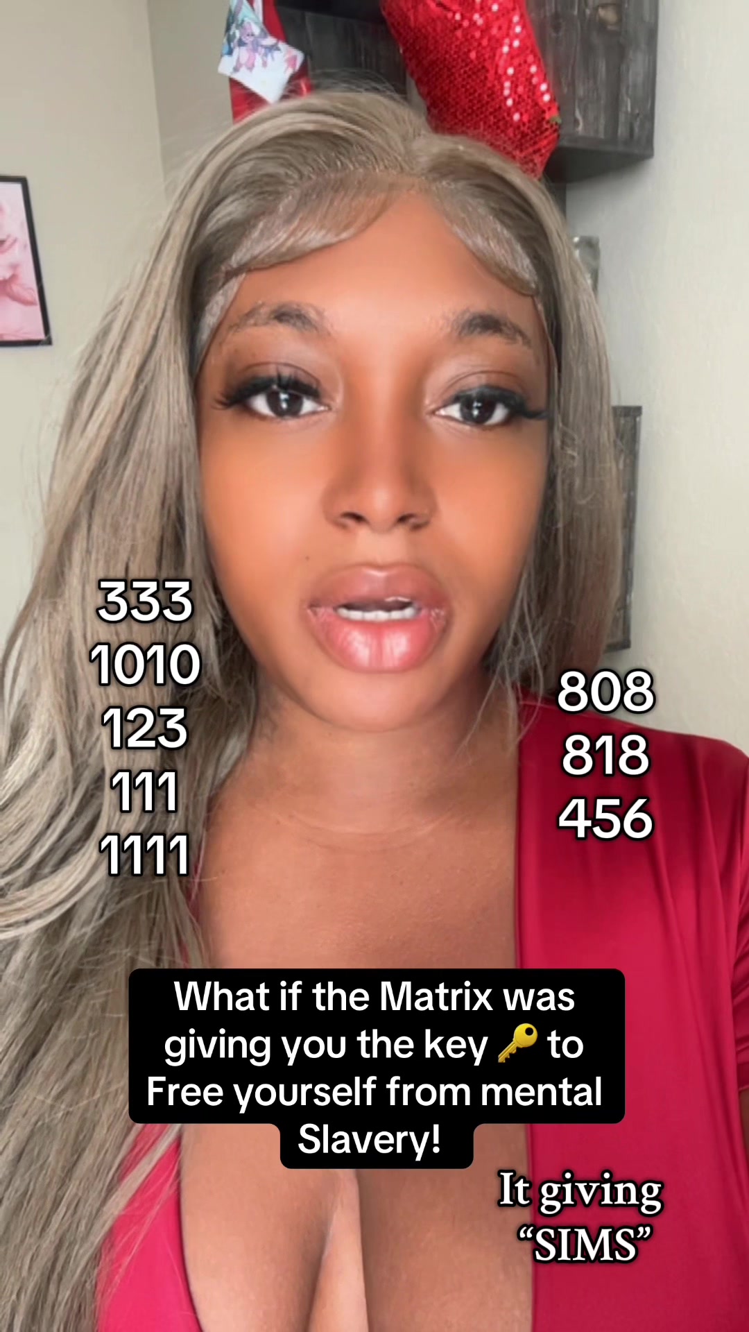 @aroramoonmonroe