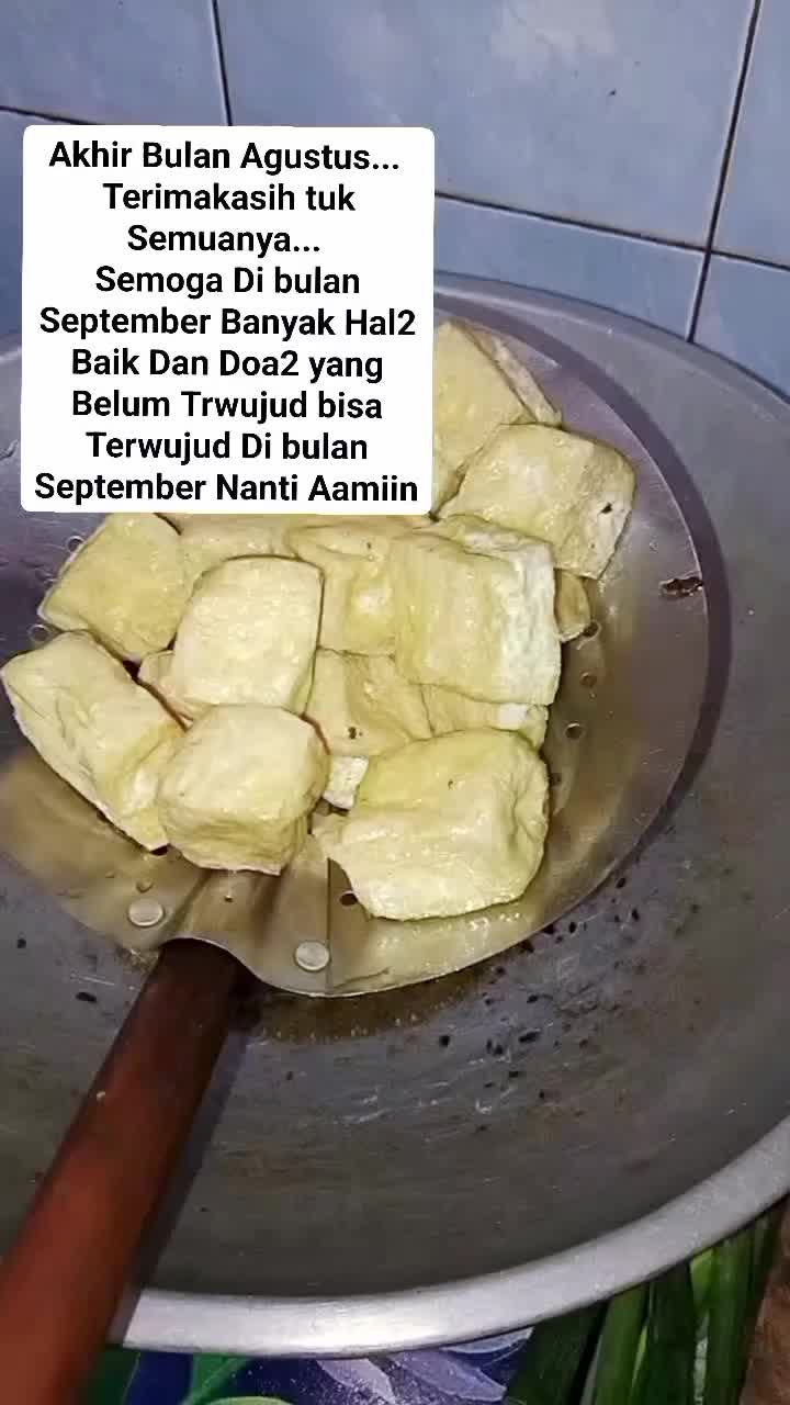 @Debyrieni
