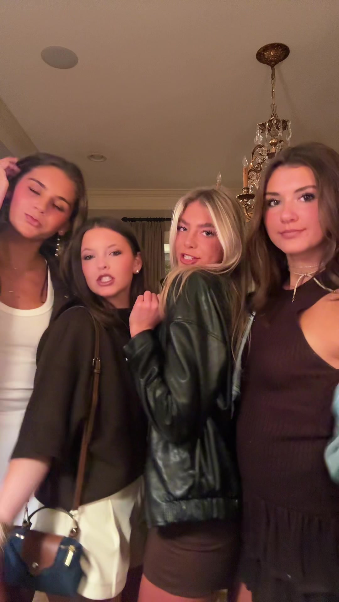 @elizabethsteinmetz