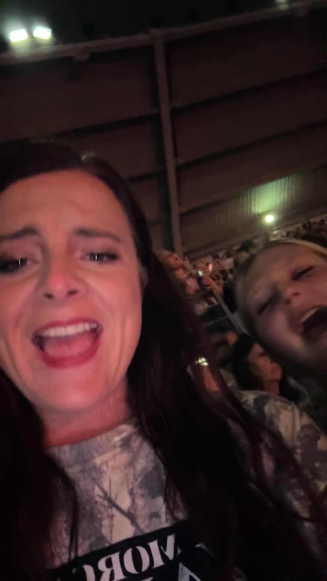 @Tiffani
