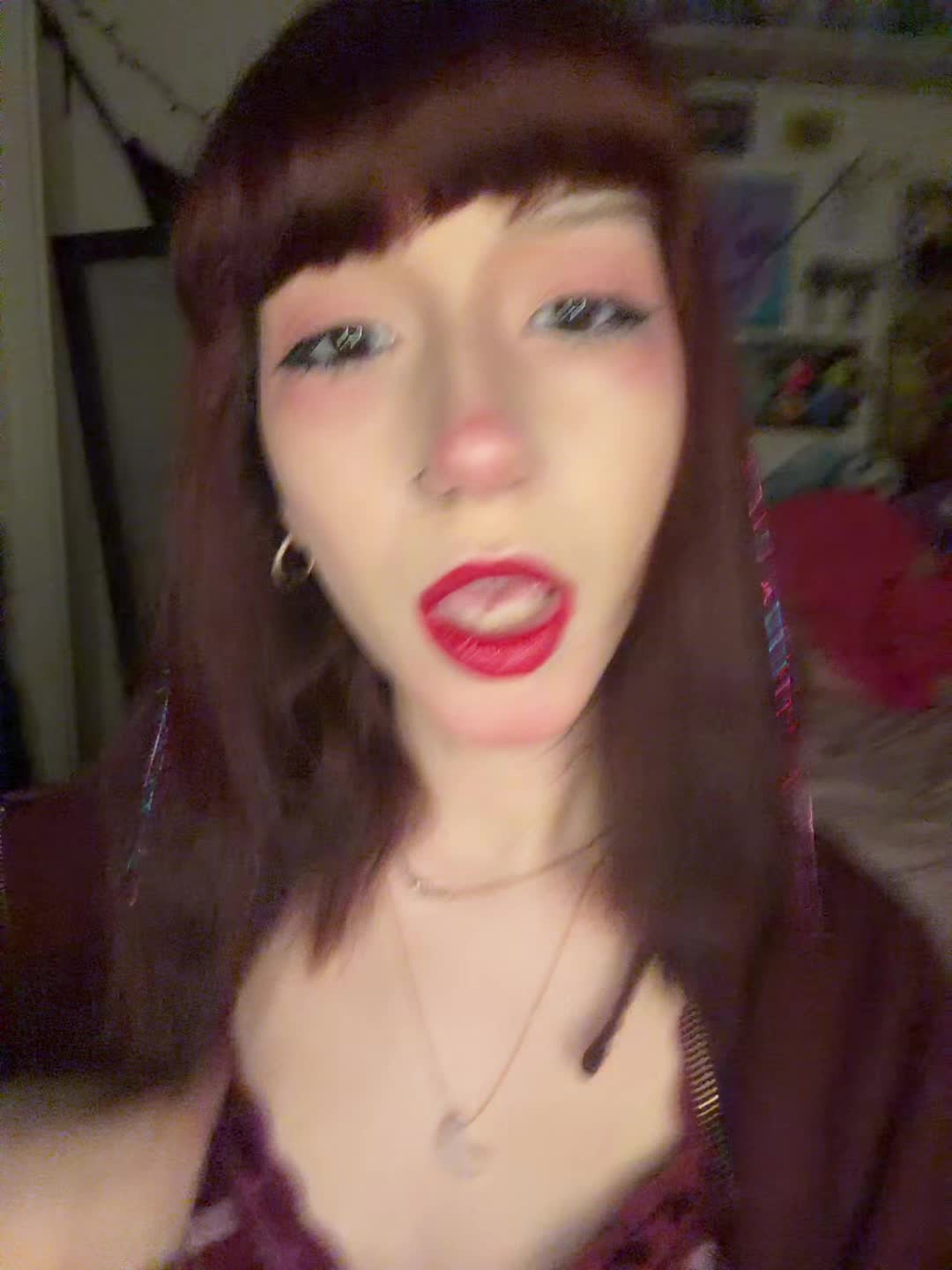 @ellemaxw