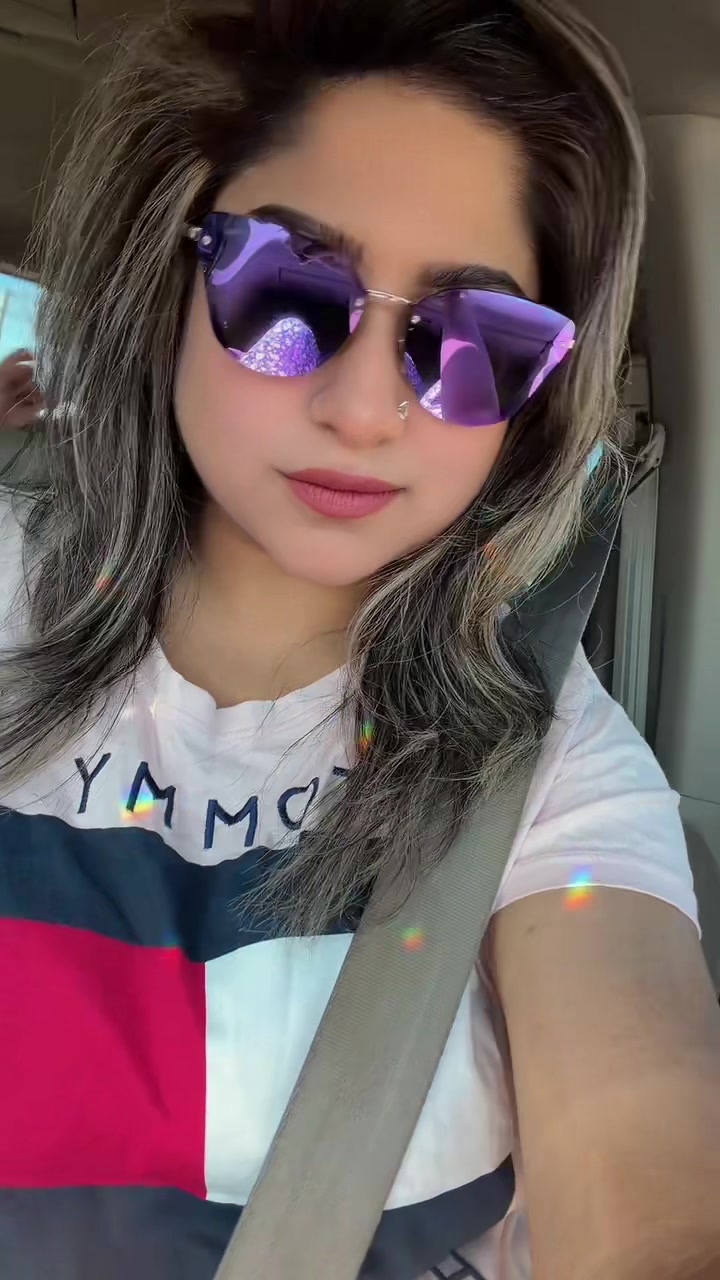 @Esha Alam Khan