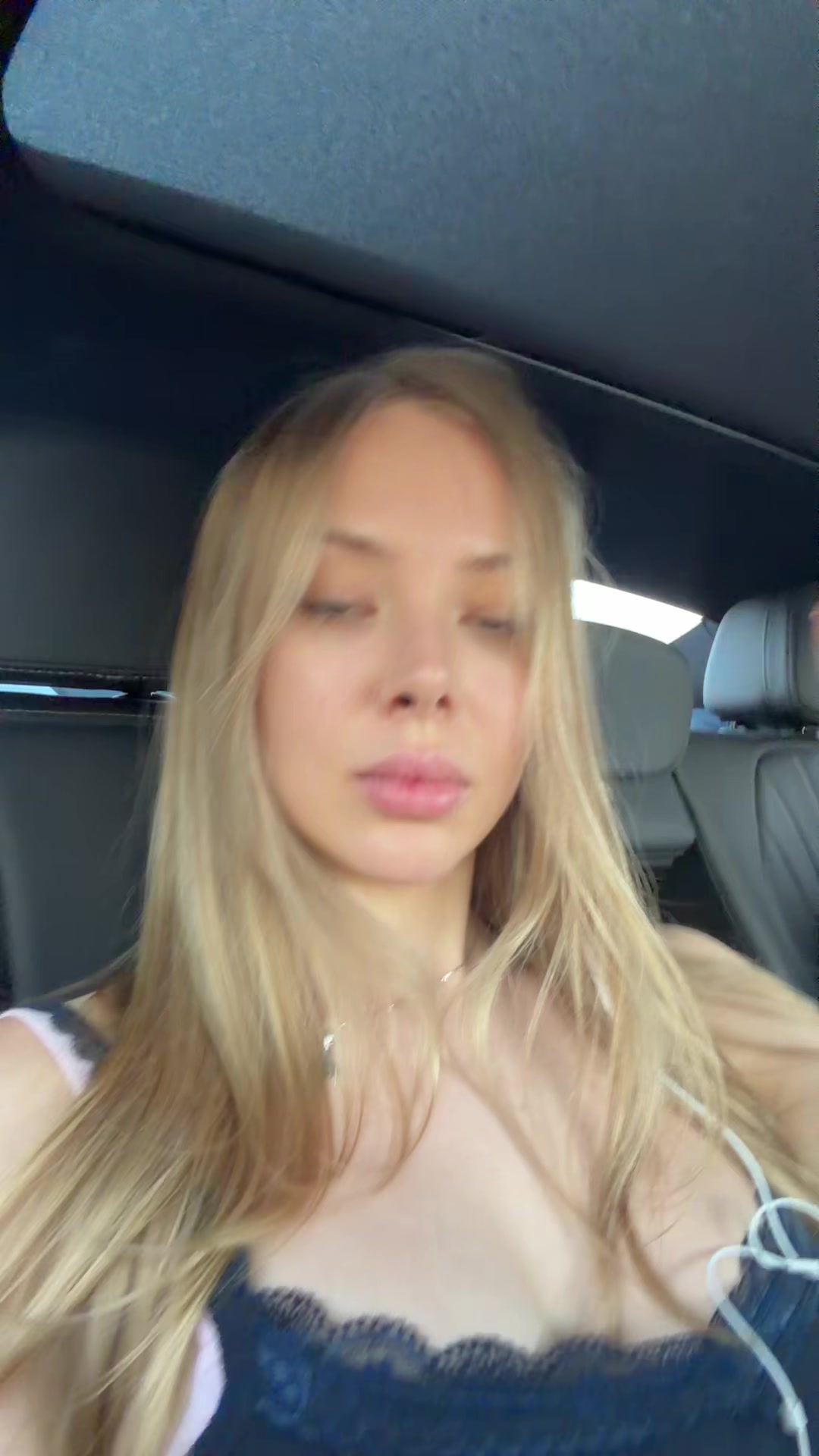 @kr1st1ns
