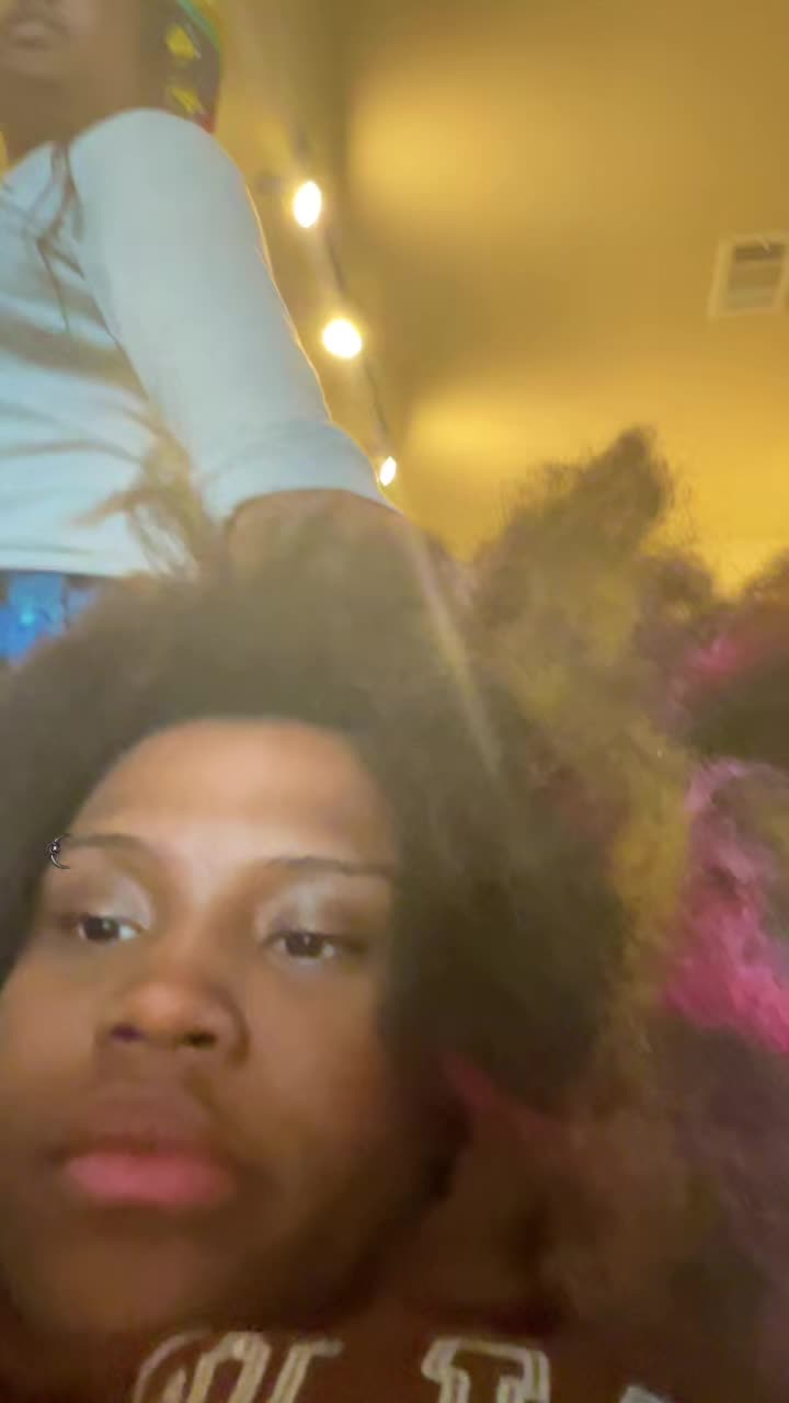 @VivaLaCourt