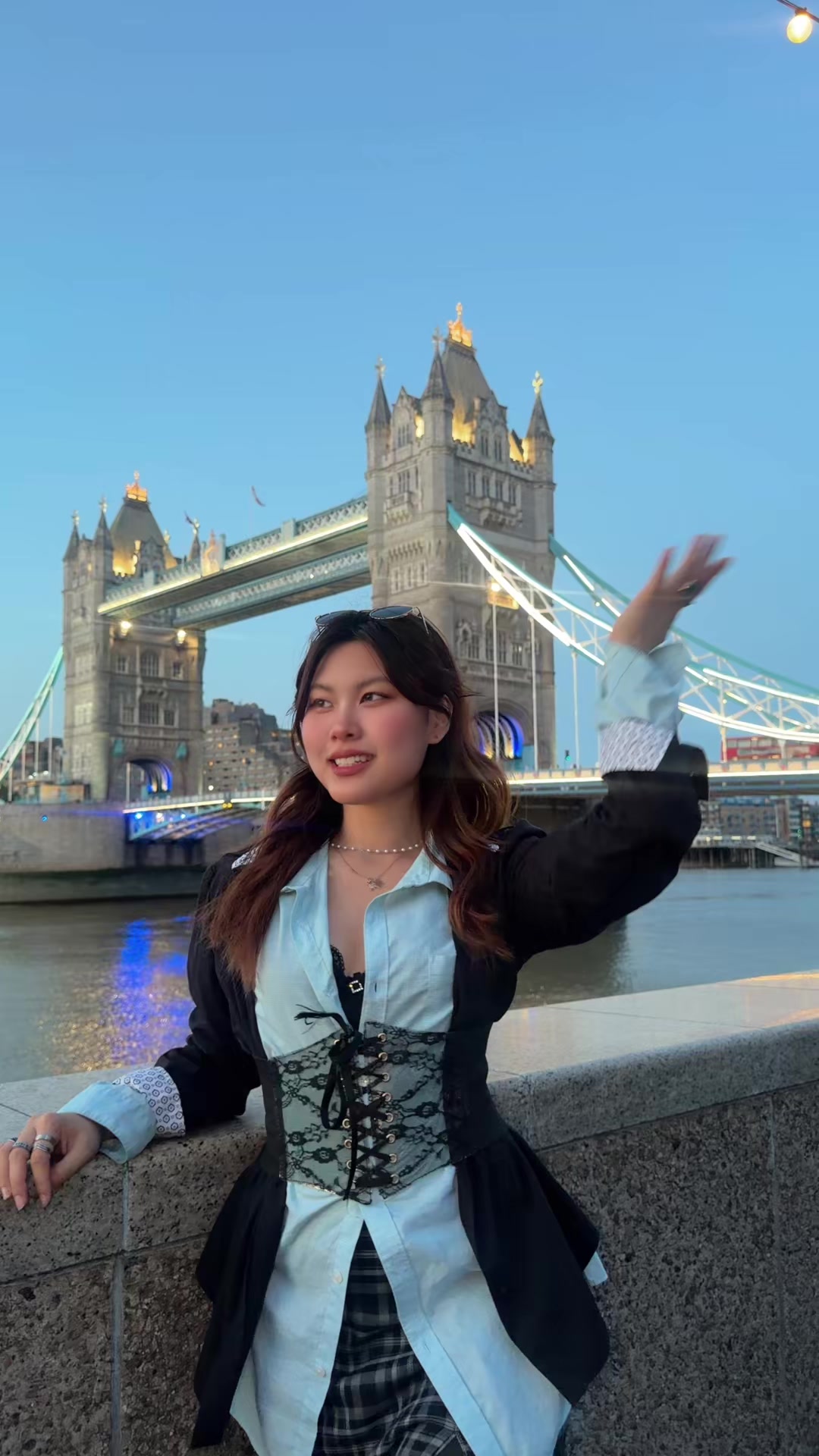 @twitch.tv/nekoxsama