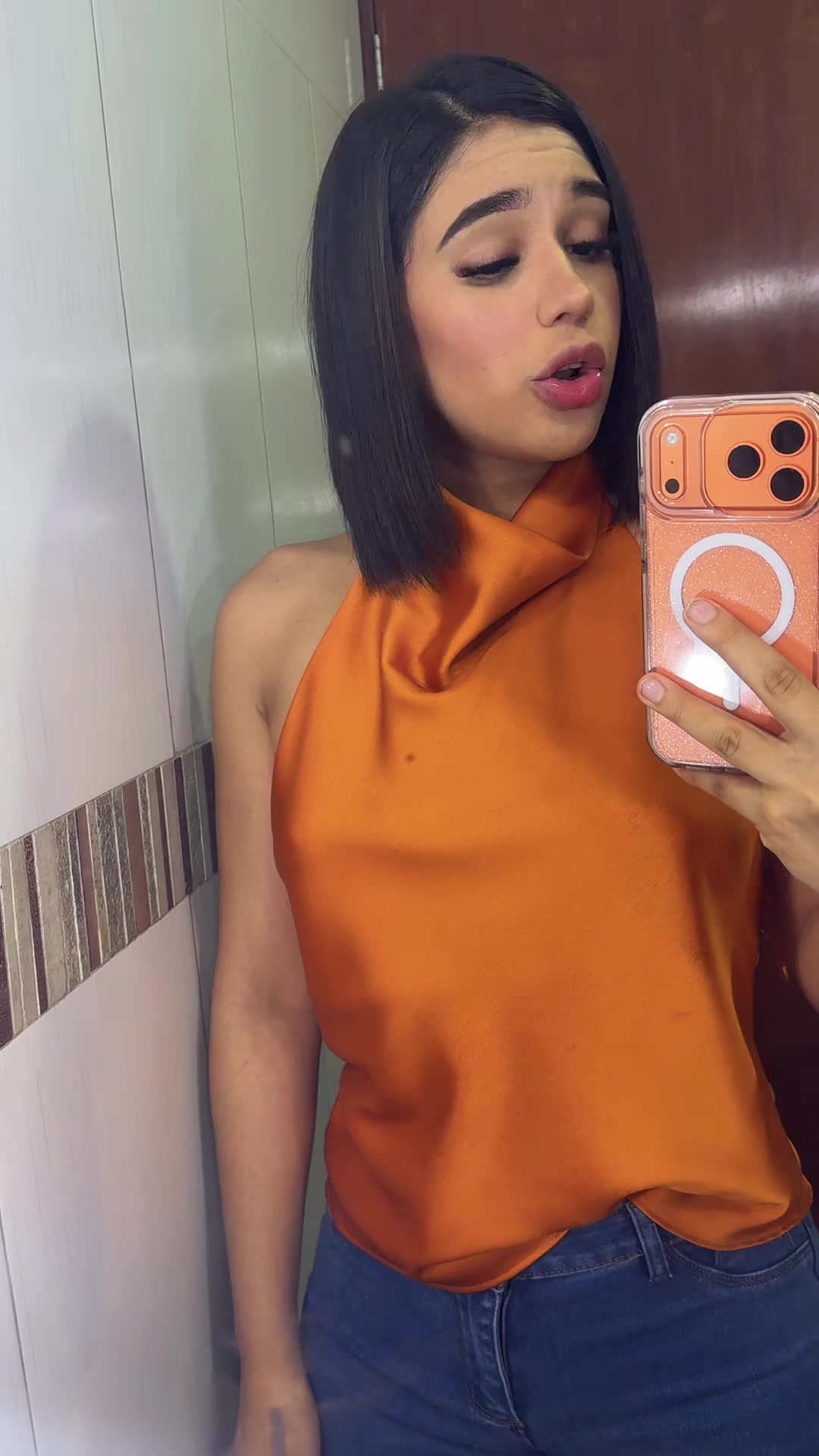 @Lasofiylatia🧟&zwj;♀️