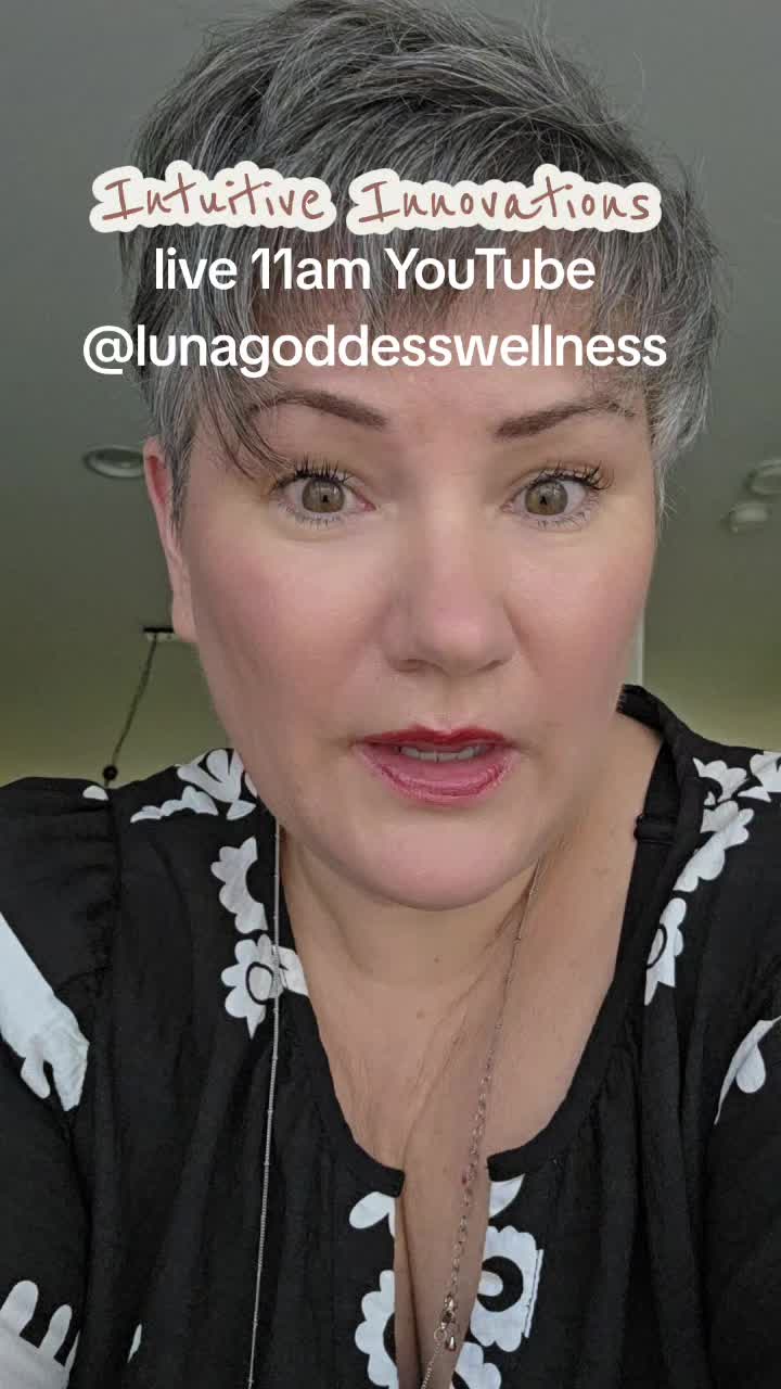 @Luna Goddess Intuitive 🔮