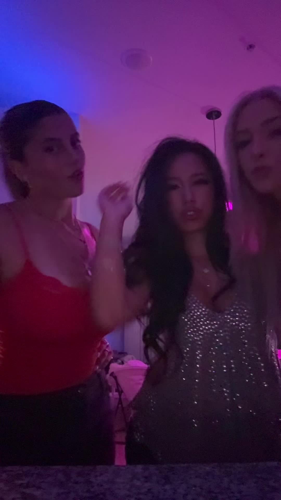 @lauren