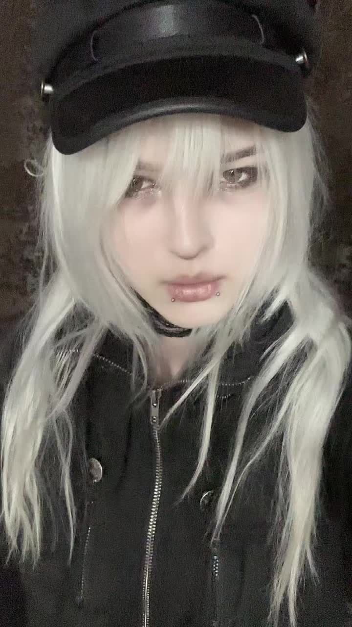 @𝔥𝔢𝔫𝔬🐰🍰