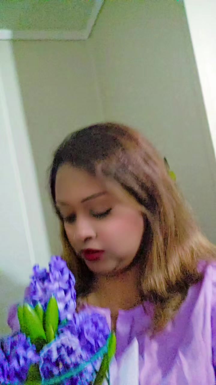 @kesh🦋🎶💞