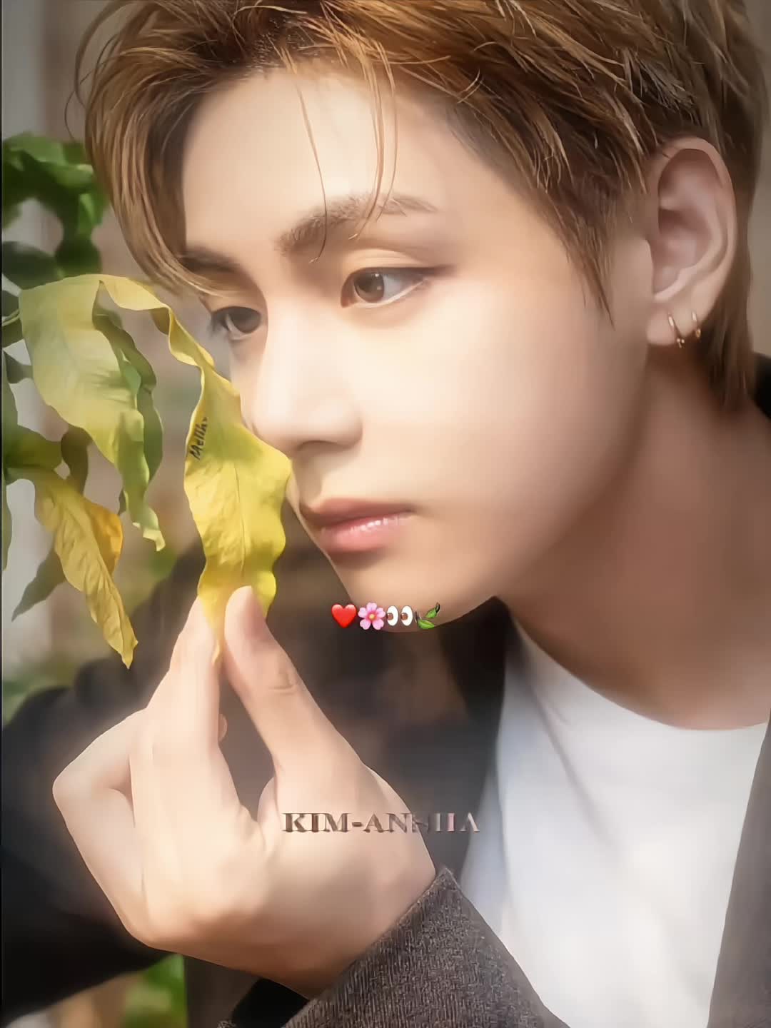 @꧁𝐾𝒾𝓂𝒜𝓃𝓈𝒽𝒶 ꧂