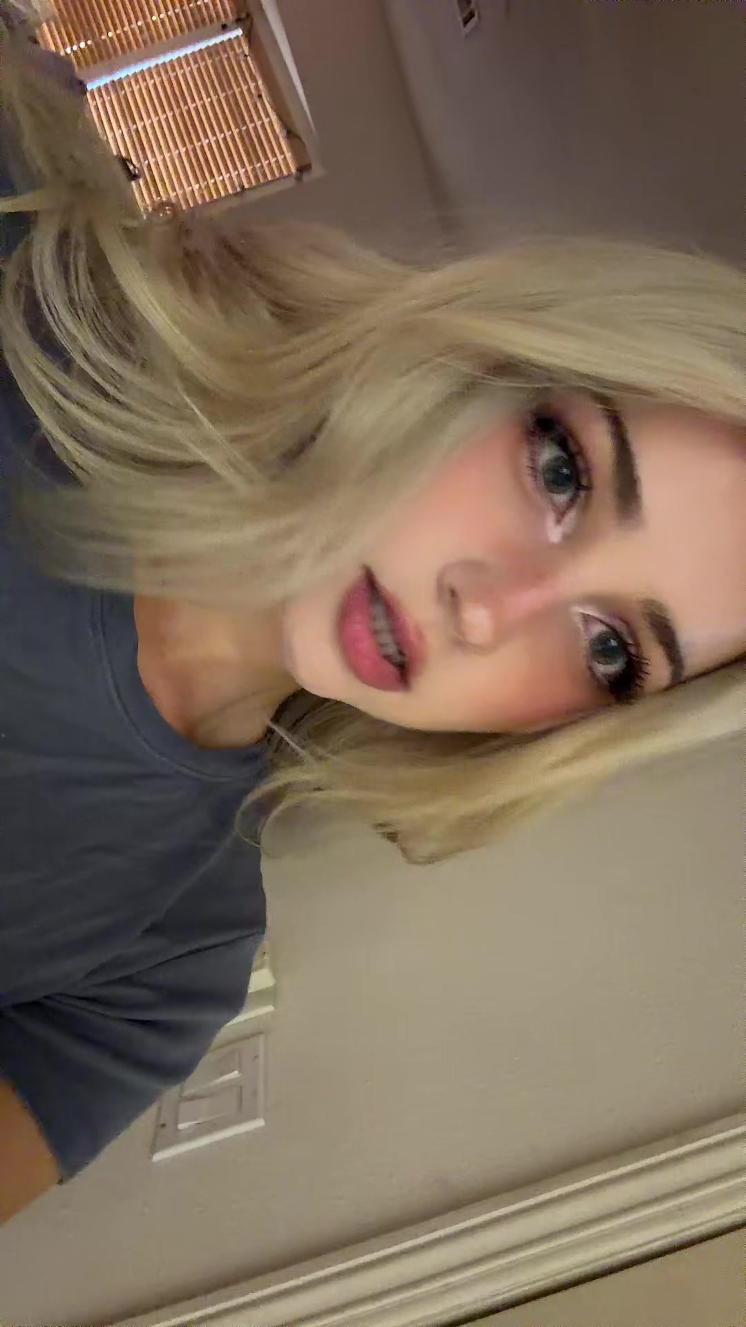 @caroline :3
