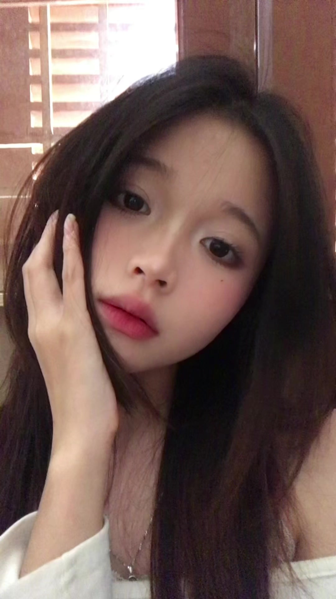 @Long Lanh Óng Ánh🦦