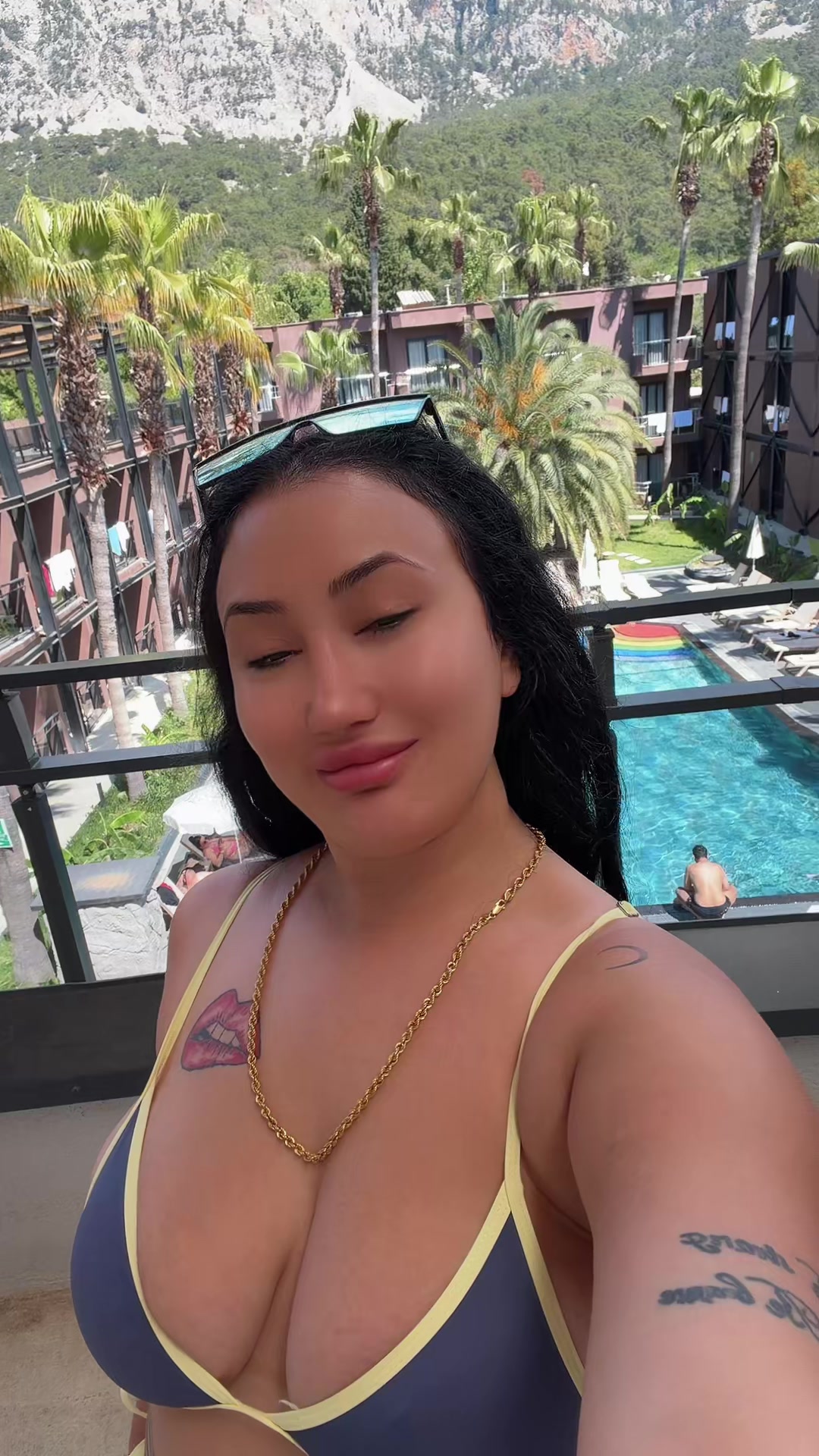 @Buse bah&ccedil;etepe