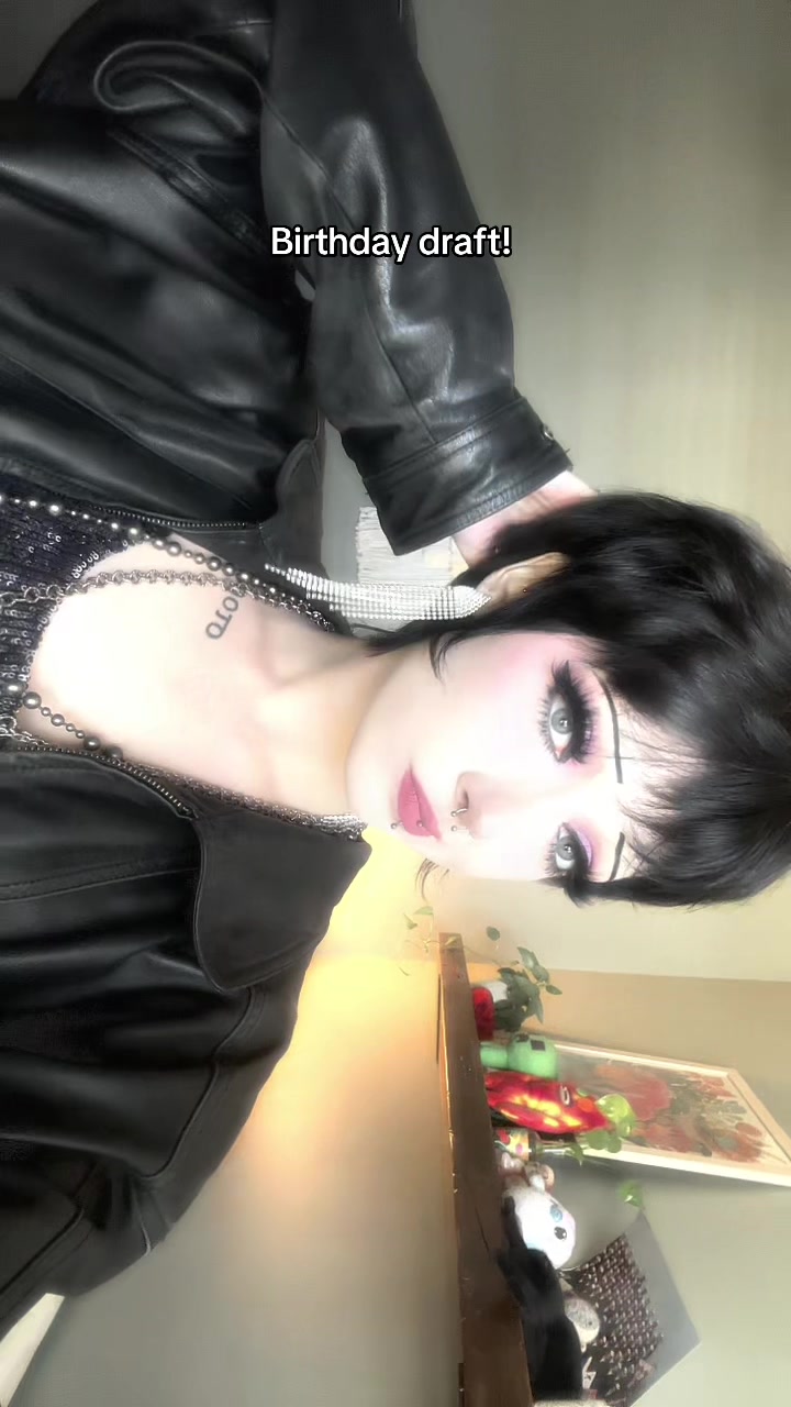 @Twinkerbell<3