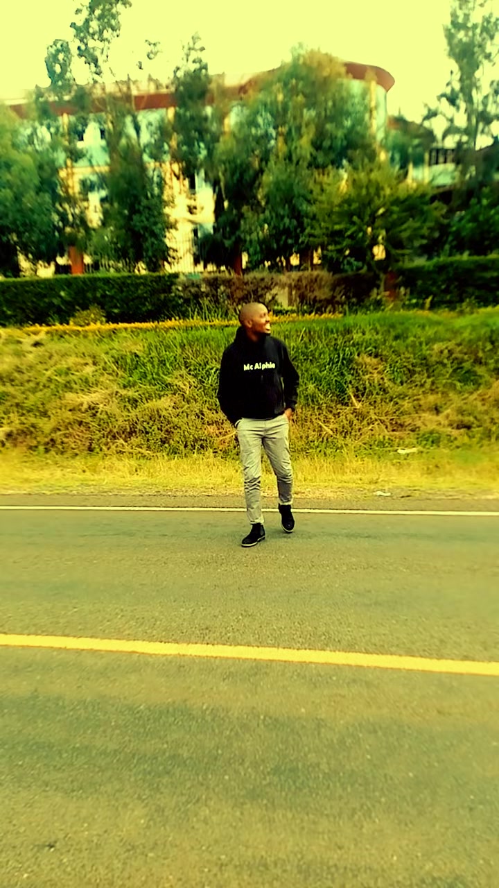 @Mc Alphie ๐ค- Kayamba