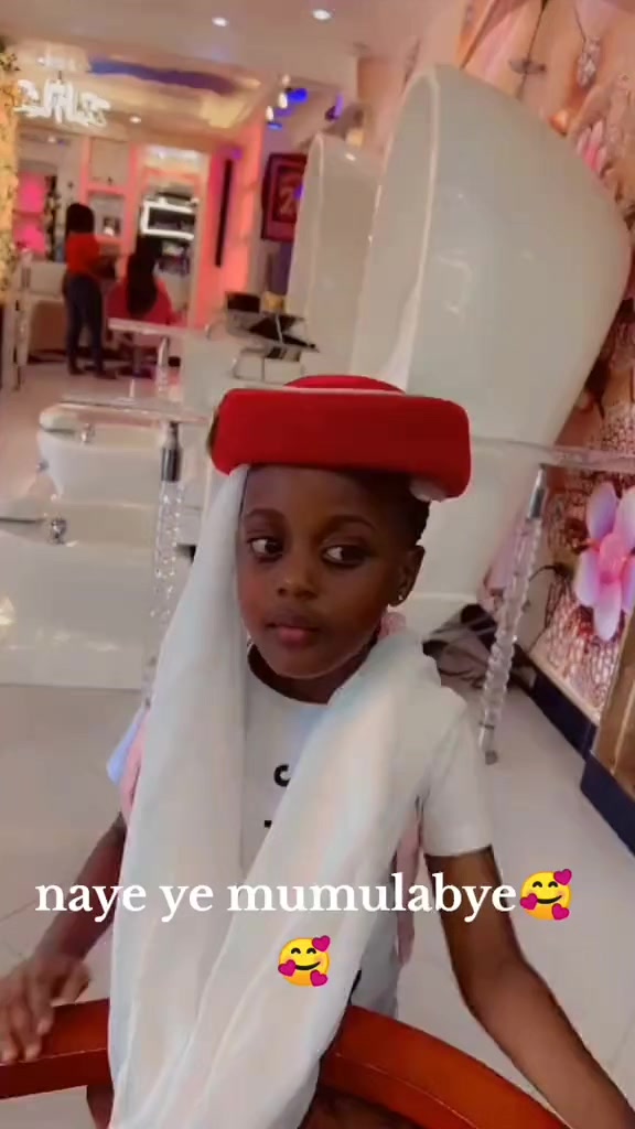 @Briella wa mummy🥰🥰