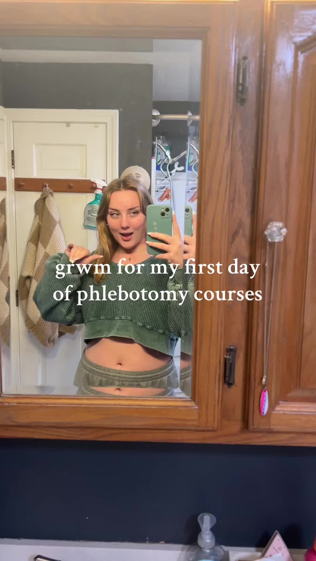 @aud