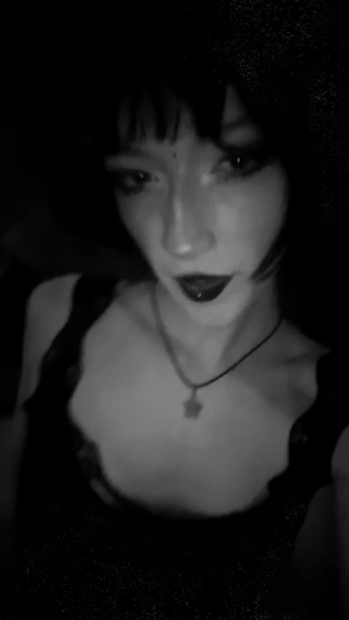 @lils 🦇