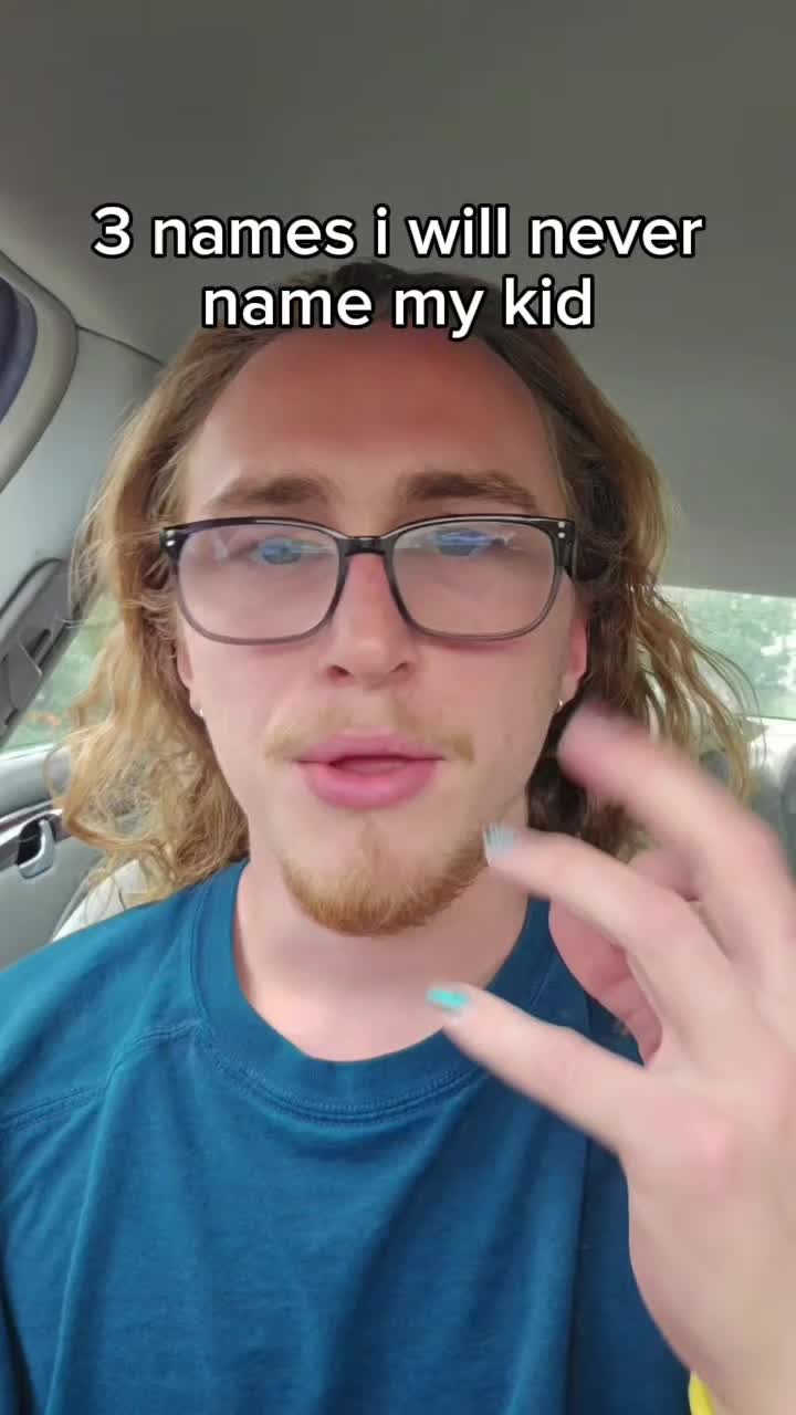 @GoldieGl0cks