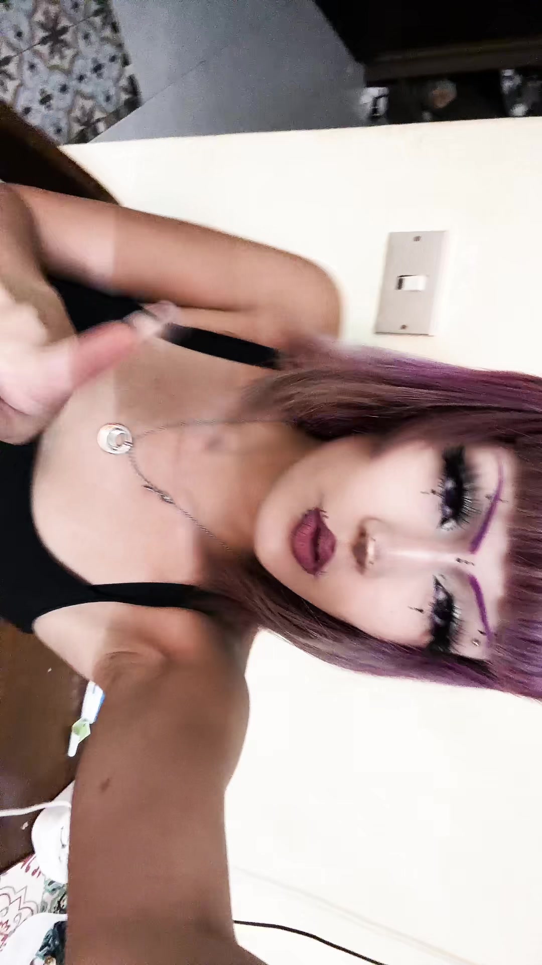 @v4mp1r3e.zz