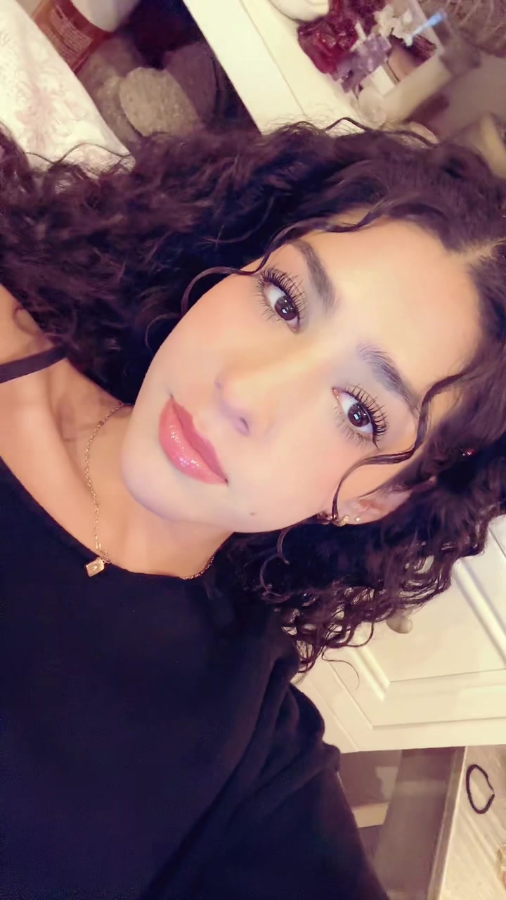 @vivienne
