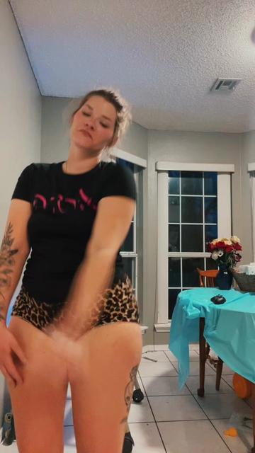 @-Shaylyn traicie-๐๐