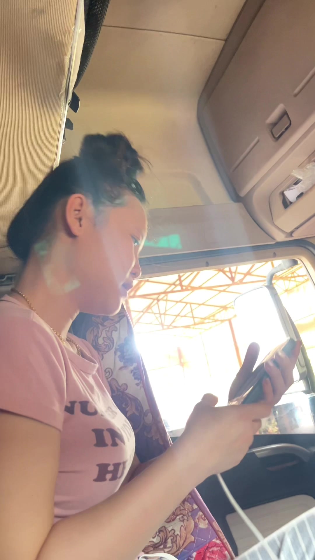 @ພີ່ກ໋ອງ