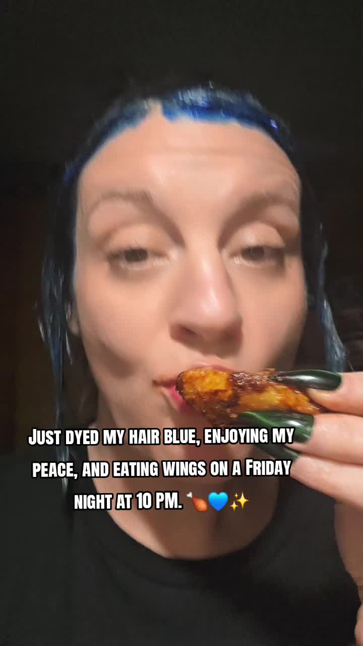 @🖤Kirsten_Reacts🎙️🤘🏻