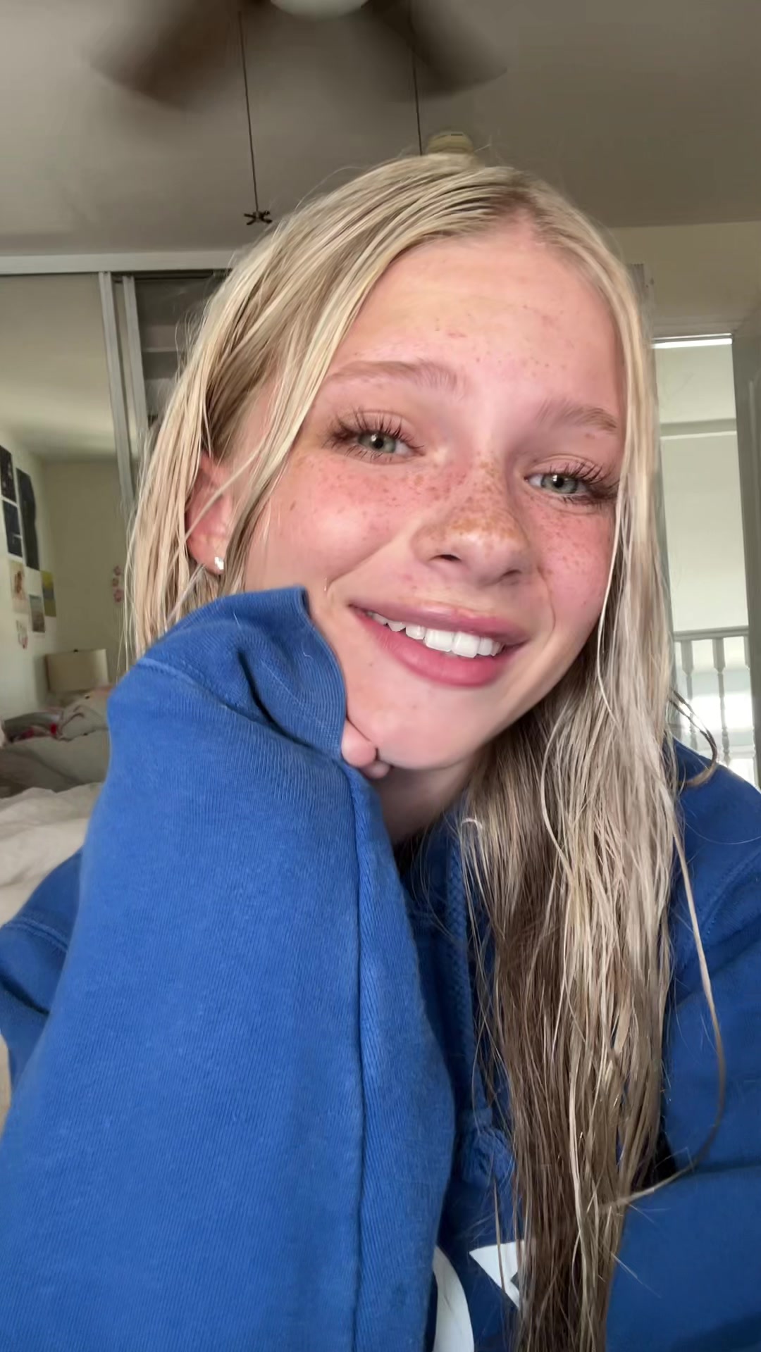 @julesss