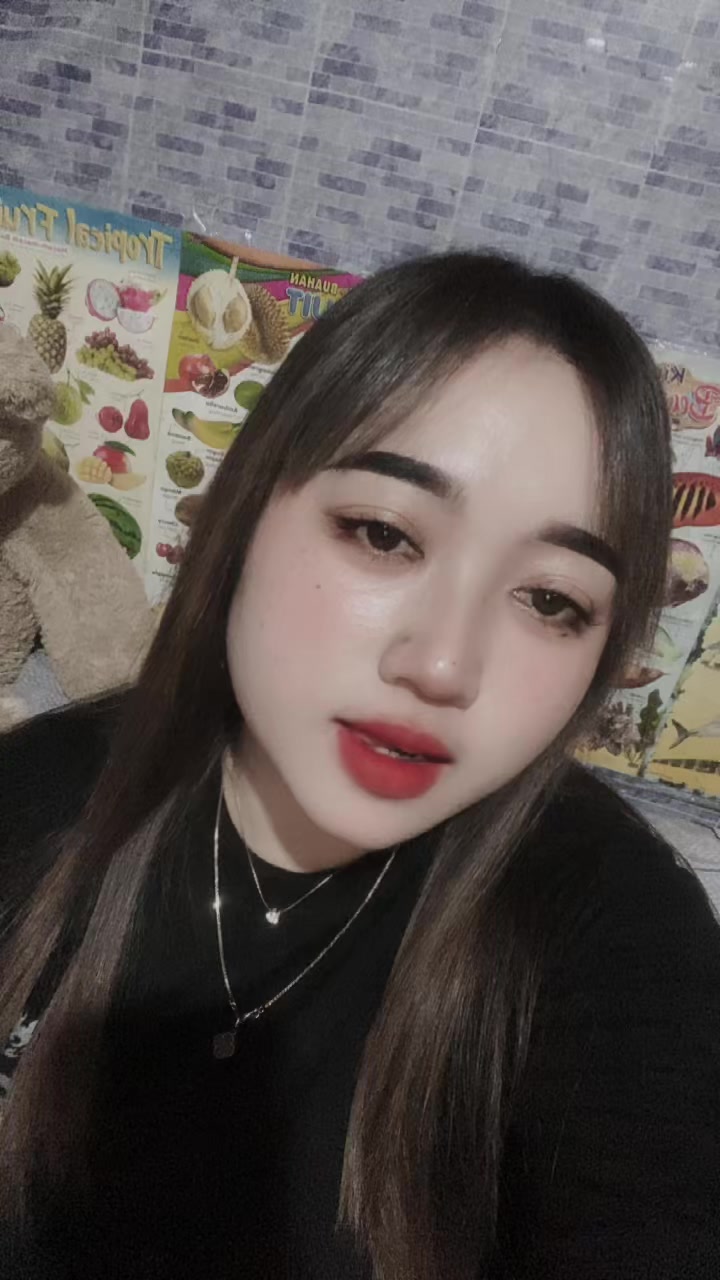 @YESICA FEBRIANA ✨
