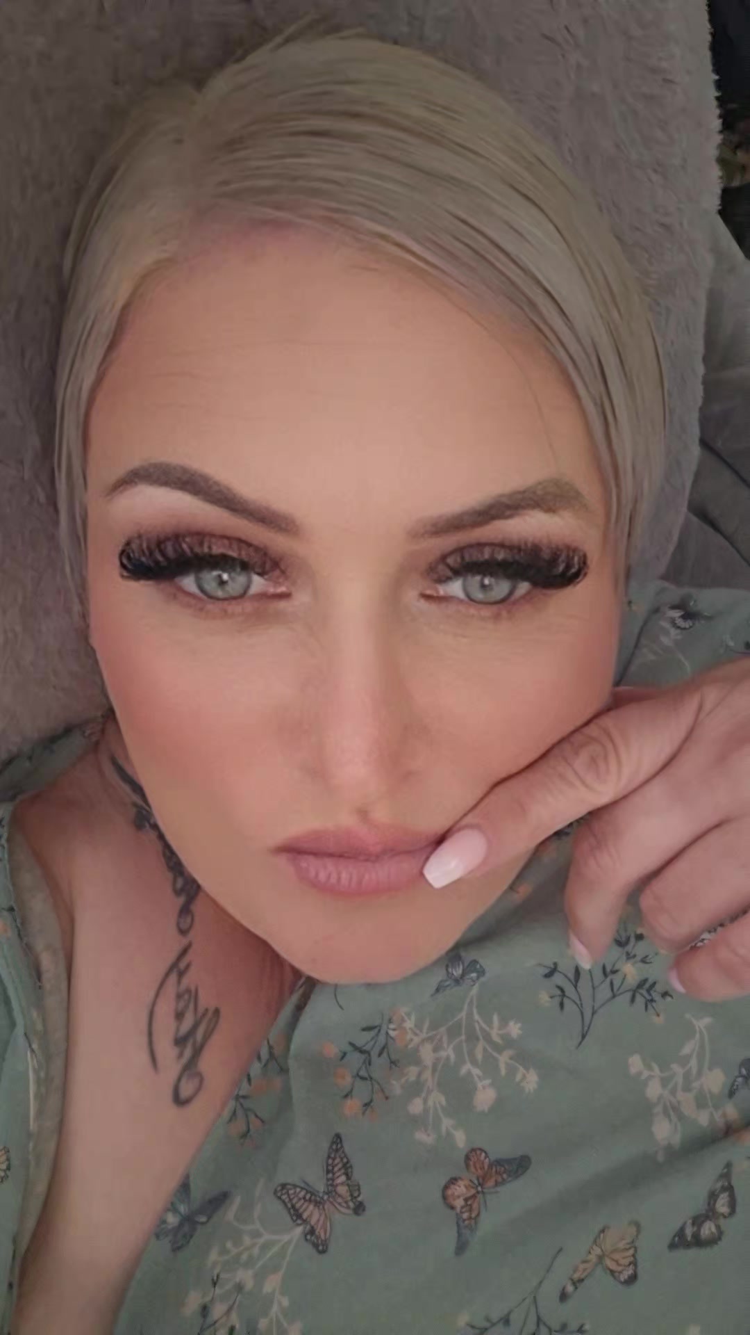 @Nicci