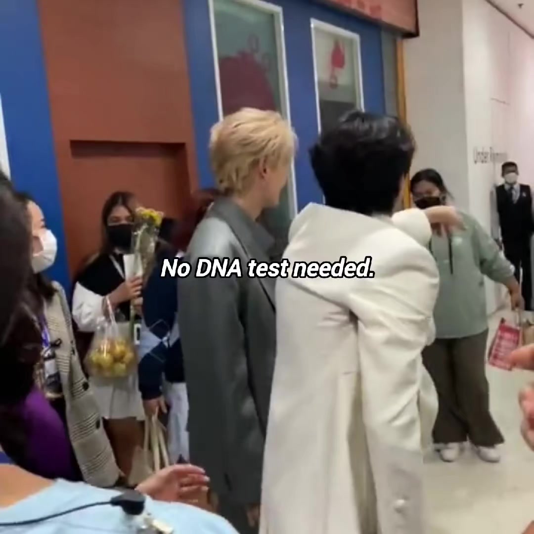 @𝘚𝘵𝘳𝘢𝘸𝘣𝘦𝘳𝘳𝘺🍓