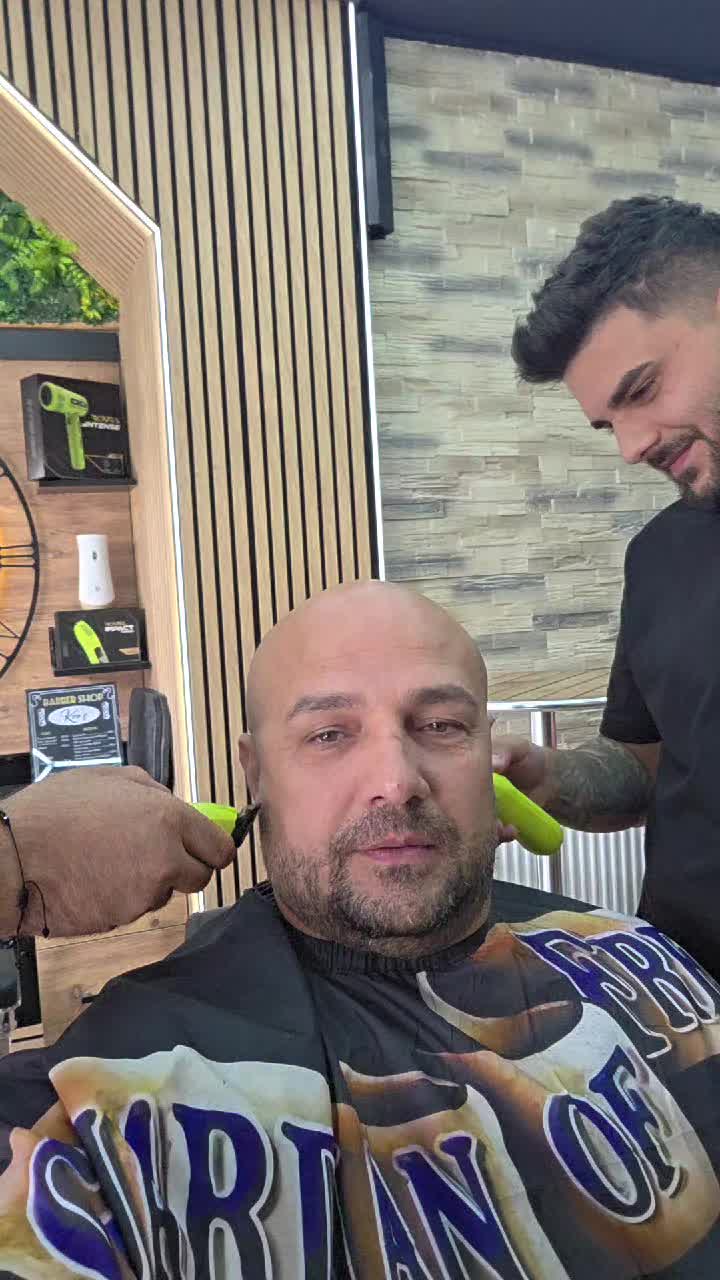 @Adrian mutu