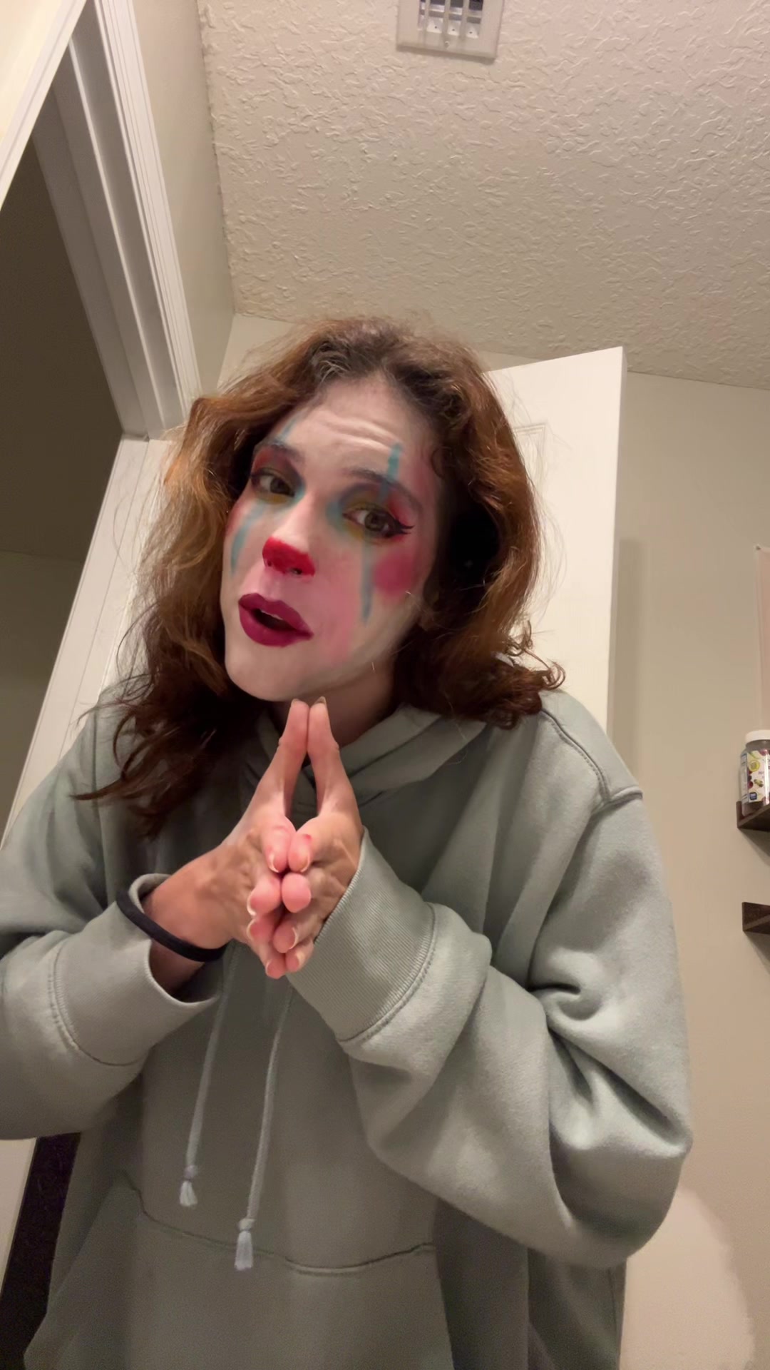@_thatclowngirl_