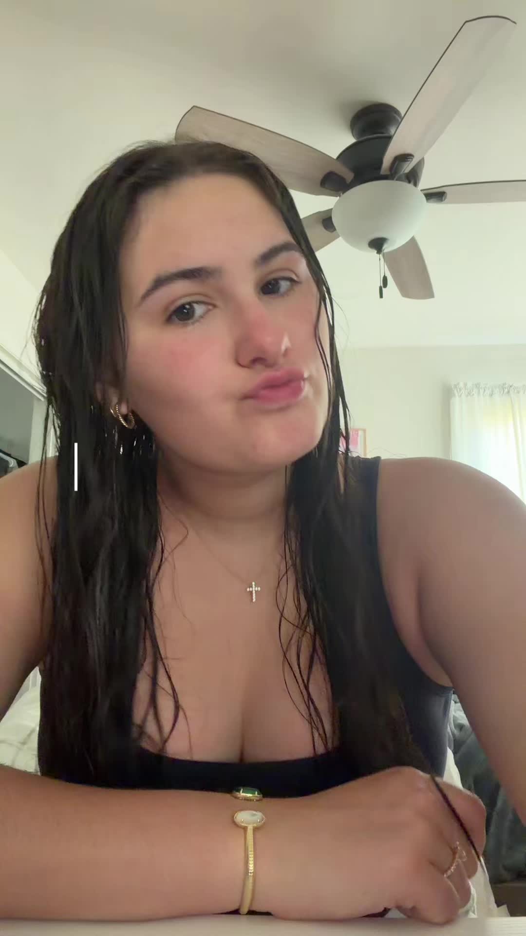 @julianalockedin