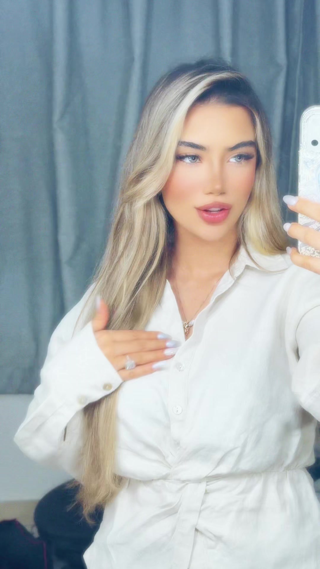 @JEYRAN✨